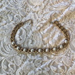 Forever 21 💎 Gold necklace with pearls